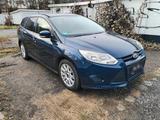 Ford Focus 1.6 Tdci kombi Ez-2011 - Ford Focus aus 2011: Focus2011