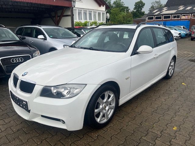 BMW 318i Touring * AUTOMATIK * M-PAKET * PANORAMADAC