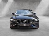 Volvo V60 T6 Core Recharge Plug-In Hybrid AWD - Volvo V60: Recharge Core