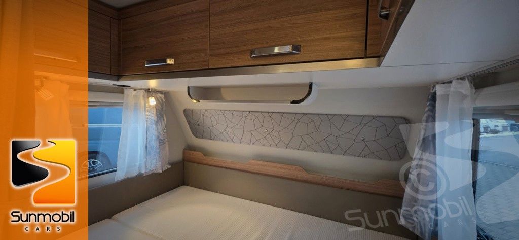 Fahrzeugabbildung Weinsberg CaraOne 420 QD 1.350 kg Ambientebeleuchtung