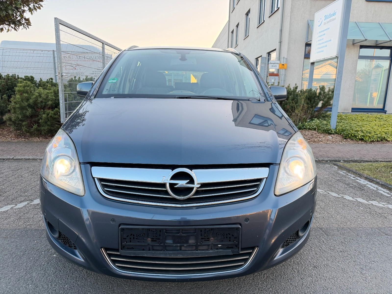 Opel Zafira 1.7 CDTI XENON TEILLEDER TÜV NEU