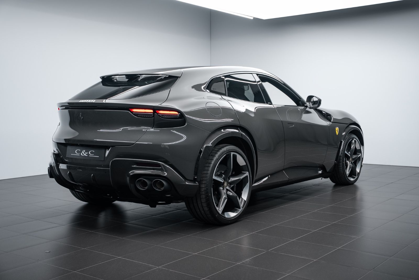 Fahrzeugabbildung Ferrari Purosangue MY26/GRIGIO SCURO/NEU