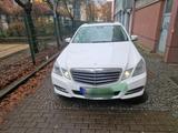 Mercedes-Benz Mercedes Benz E 350 CDI - Mercedes-Benz E 350 aus 2012 mit Diesel-Antrieb