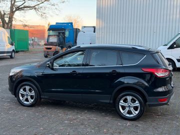 Ford Kuga - 10