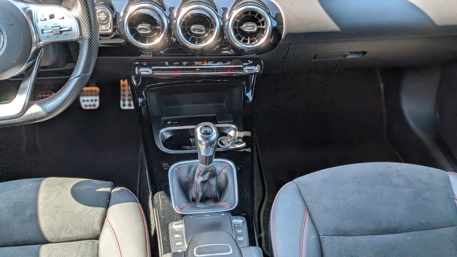 Mercedes-Benz A-Class Limousine AMG Line,Digitaler Tacho,Alcanta, миниатюра 20