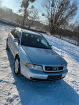 Audi A4 B5 Quattro - Audi A4 aus 2000: Kombi