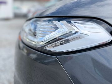Ford Mondeo - 8