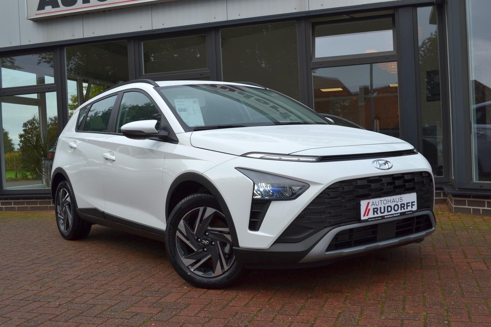 Hyundai BAYON 1.0 T-GDI DCT *LED*SHZ*LHZ*Smart*8-fach be