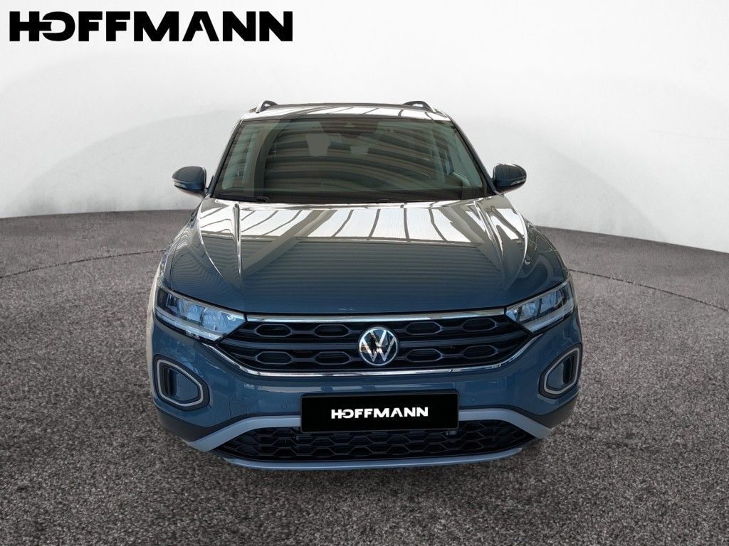 Fahrzeugabbildung Volkswagen T-Roc 1.5 TSI Life AHZV Standheizung