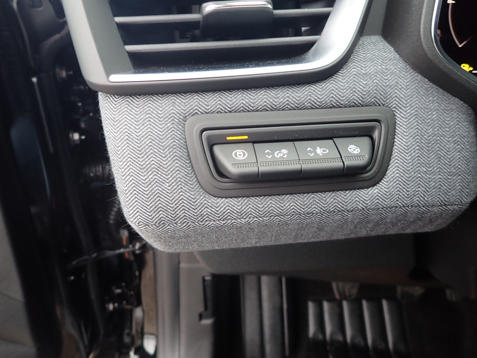 Fahrzeugabbildung Renault Clio KISS TCe 90