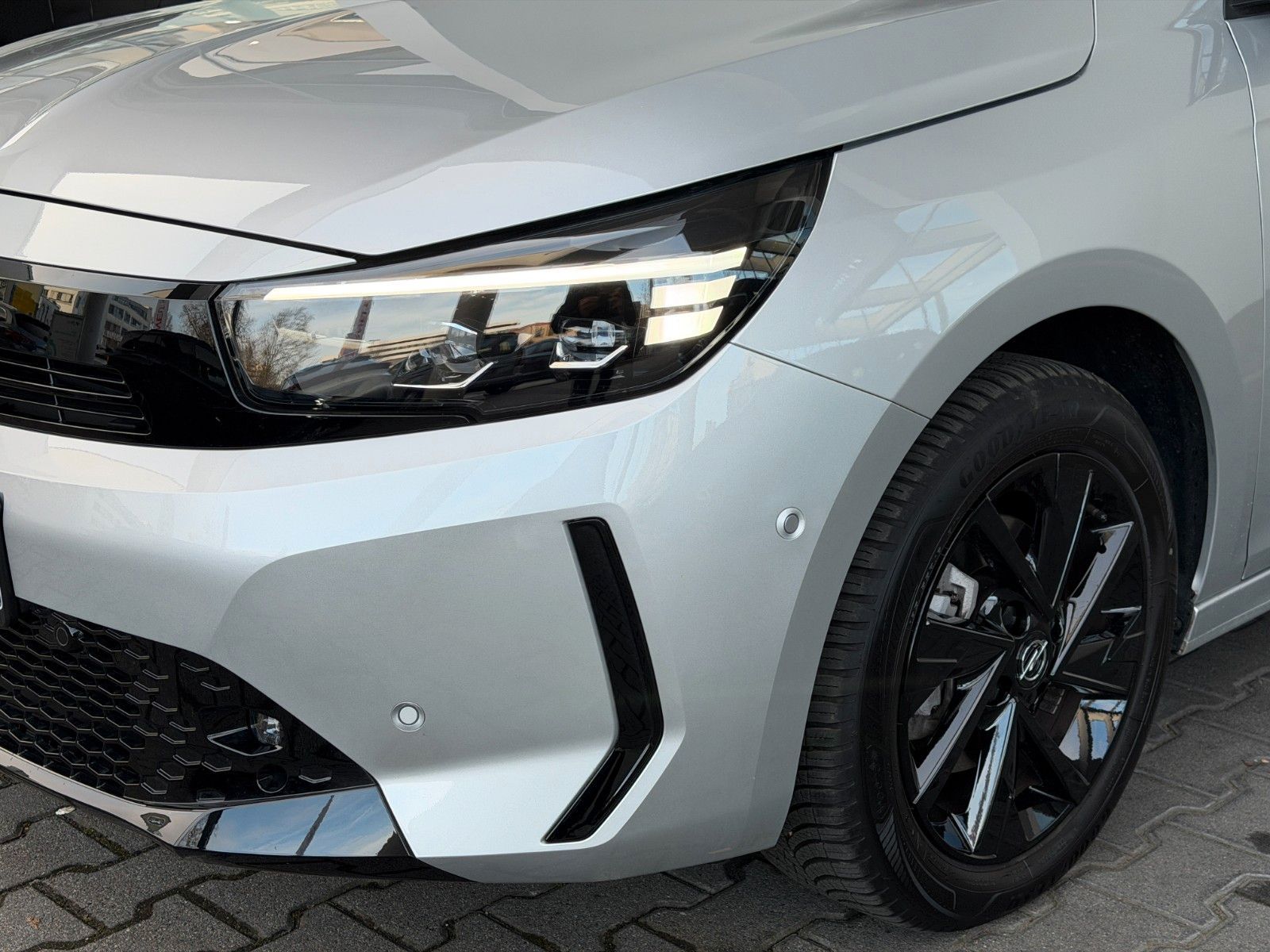 Fahrzeugabbildung Opel Corsa F 1.2 Turbo GS KlimaA,LED,Navi,SHZ,ACC,PDC