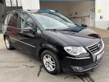 Volkswagen Touran Highline DSG Xenon Schiebedach Standheiz. - Volkswagen Touran mit Diesel-Antrieb: Standheizung