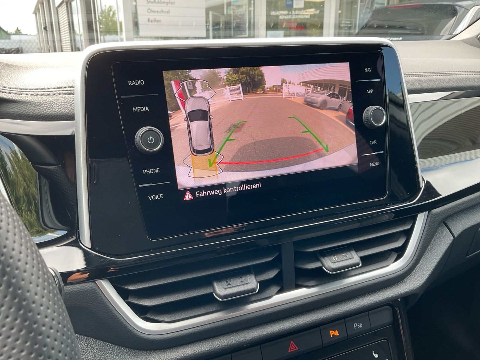 Volkswagen T-Roc - Bild 21