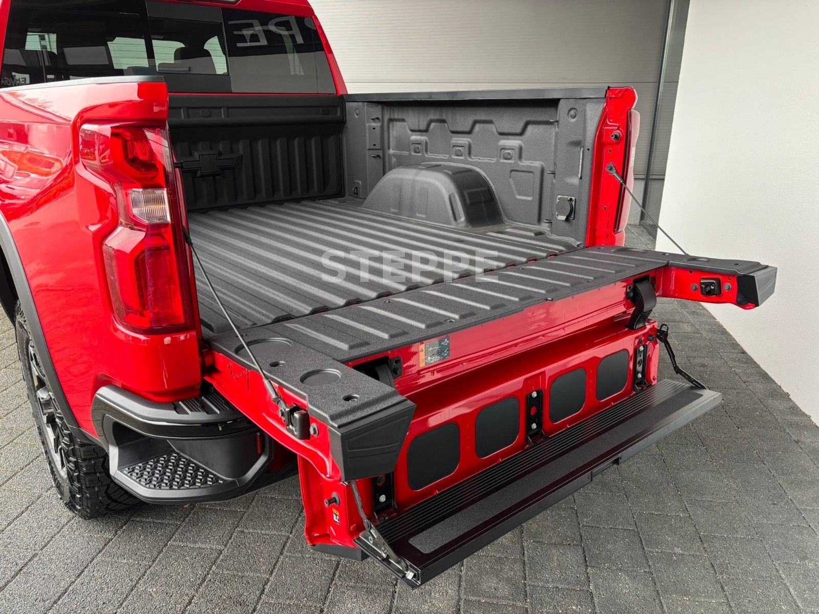 Chevrolet 2025 Silverado ZR2 6,2V8 Crewcab Tech-Pack. AHK