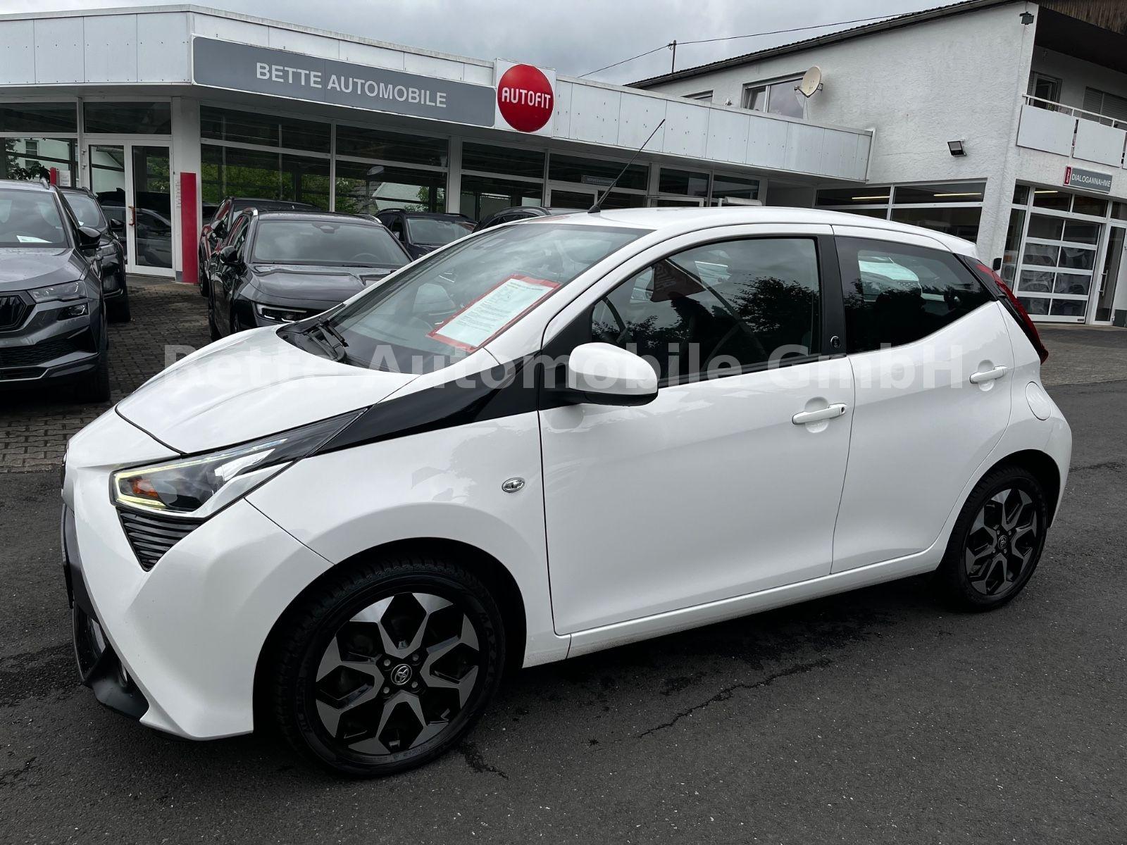 Toyota Aygo 1,0 Team Deutschland *KAMERA*KLIMA*