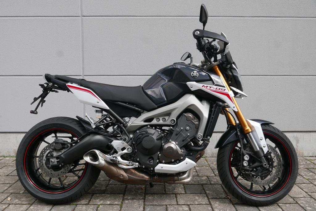 Yamaha MT 09 STREET RALLY ABS **KUNDENDIENST NEU**