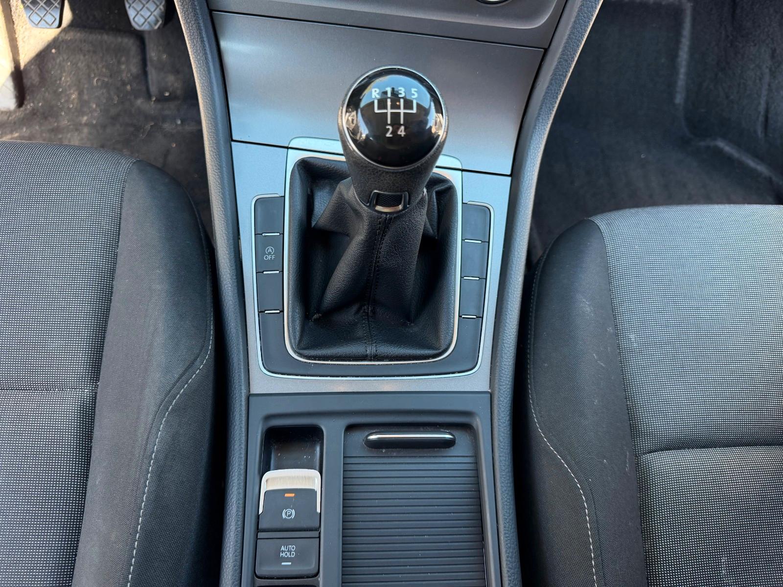 Volkswagen Golf 2013 — photo 14