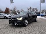 Mercedes-Benz GLA 180 *LED Navi Sitzh. Rückfahrkamera DAB* - Mercedes-Benz GLA 180 Gebrauchtwagen