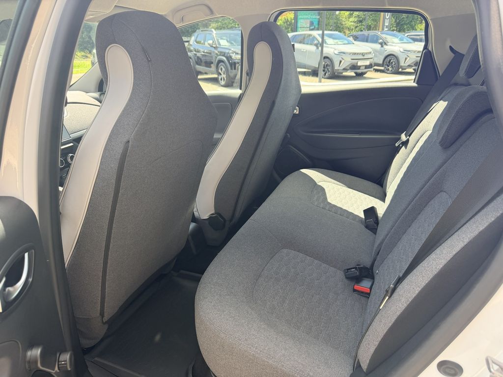 RENAULT ZOE - Bild 7