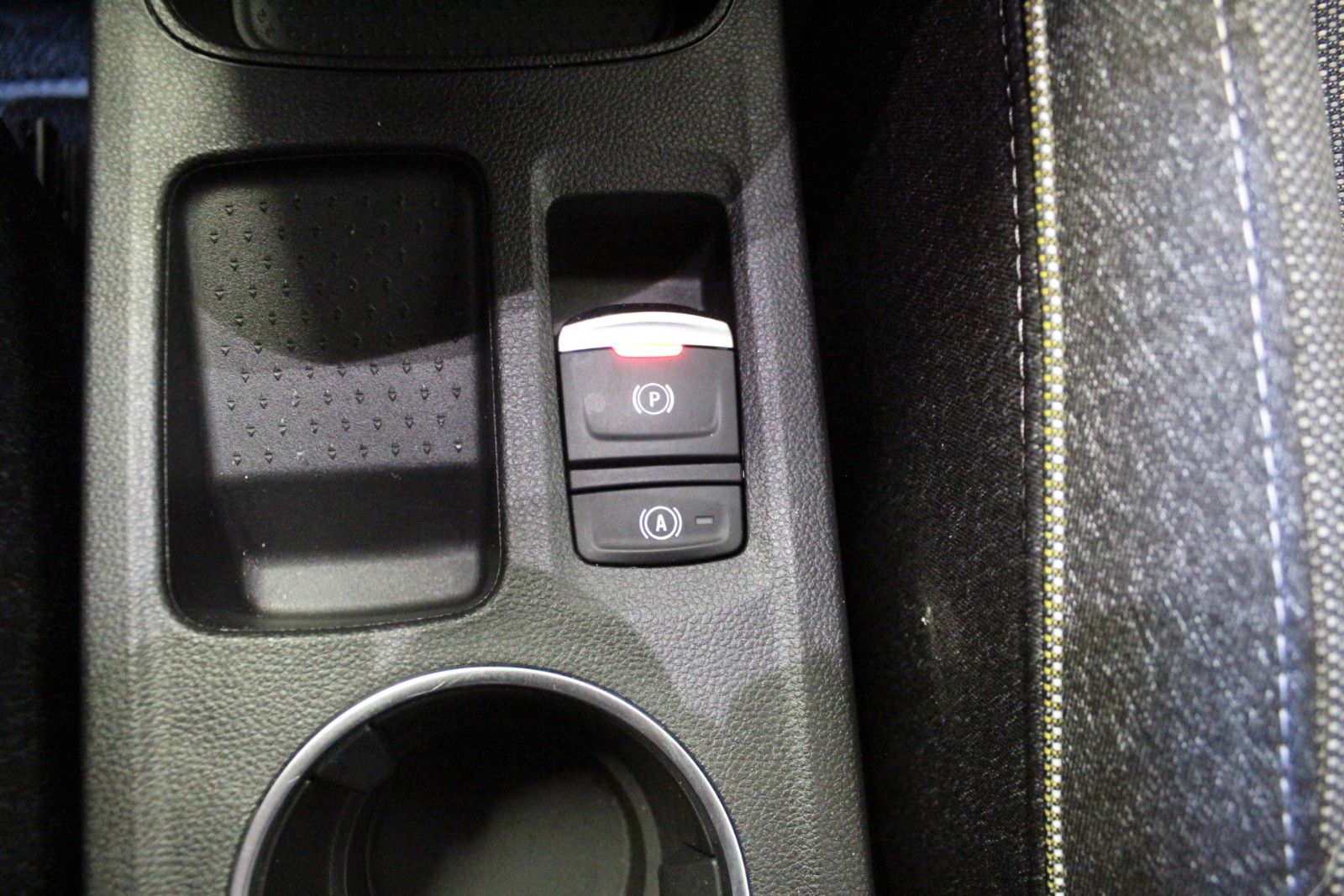 Fahrzeugabbildung Renault Symbioz E-Tech Full Hybrid 145 Techno *Winterp.*