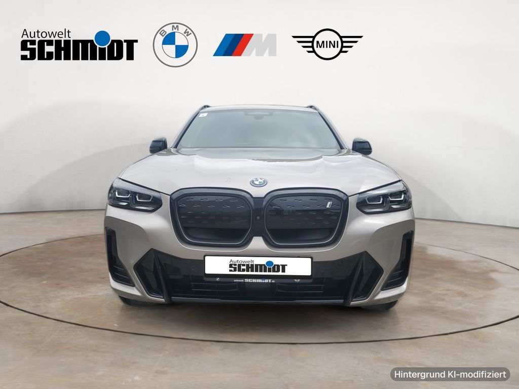 Image of BMW iX3