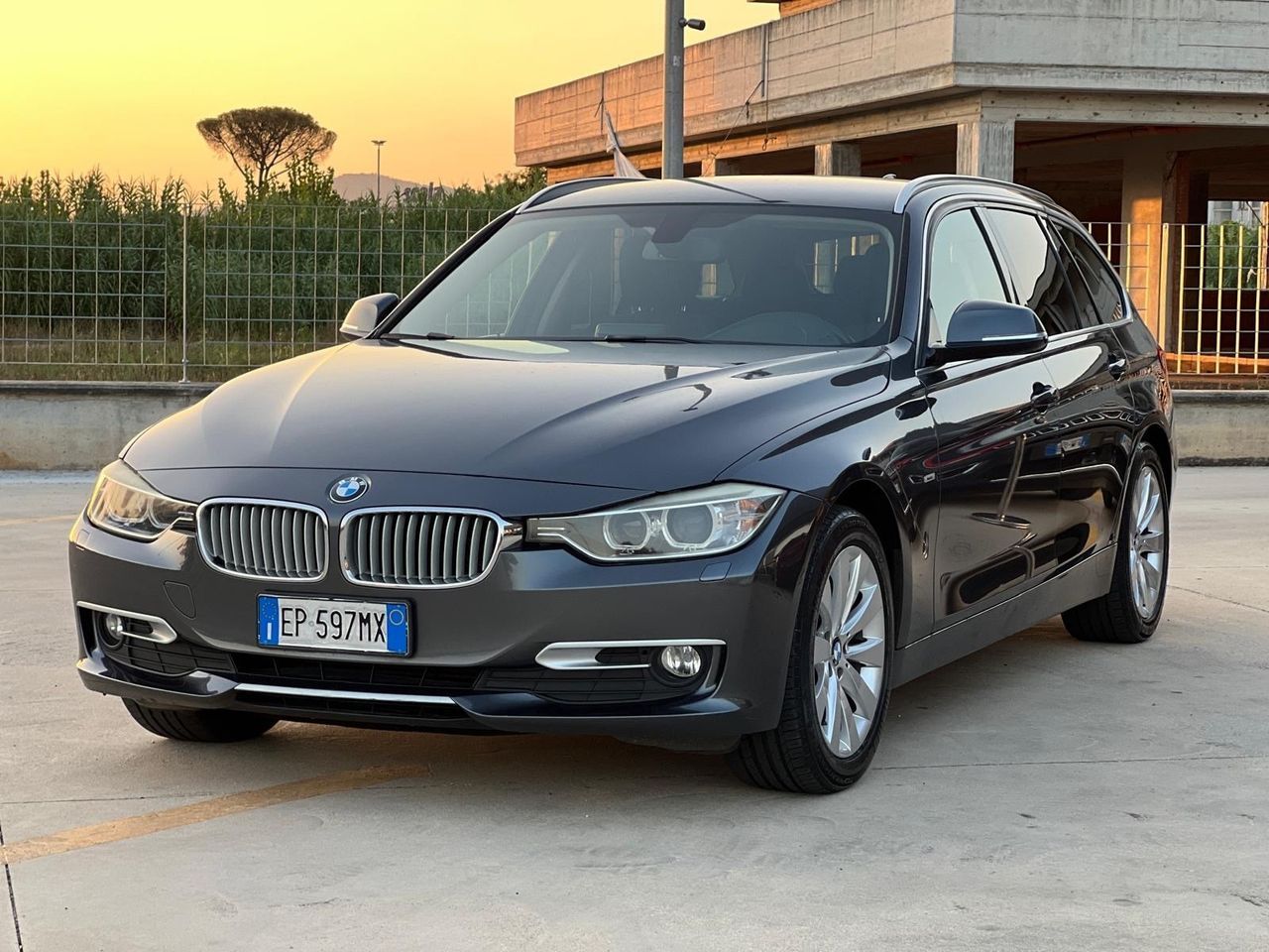 BMW BMW Bmw 318 318d Touring Modern