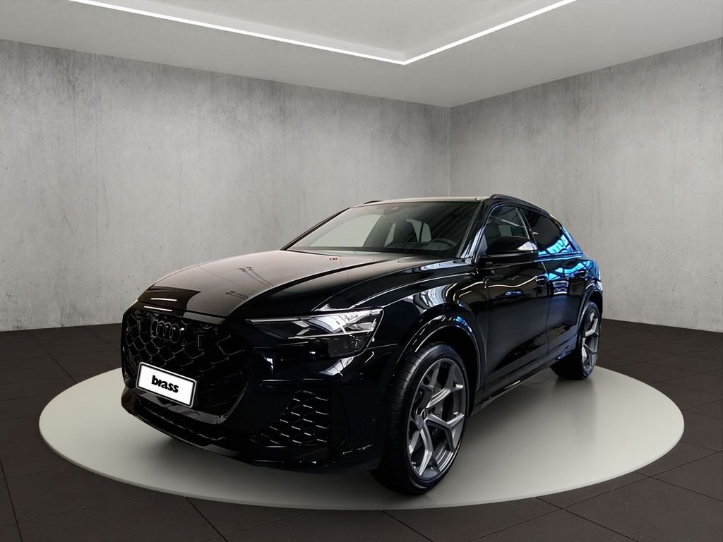 Image of Audi RSQ8