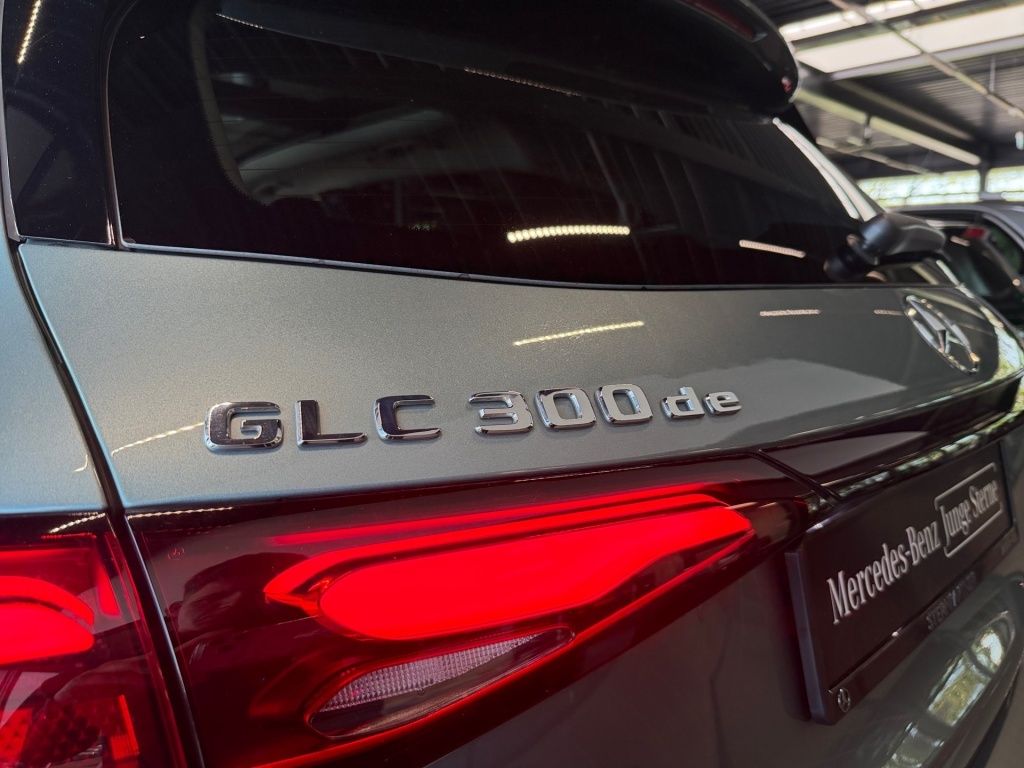 Mercedes-Benz GLC 300 de 4M AMG,LED,MBUX,MEM,BURM®3D,AHK,PANO foto 21