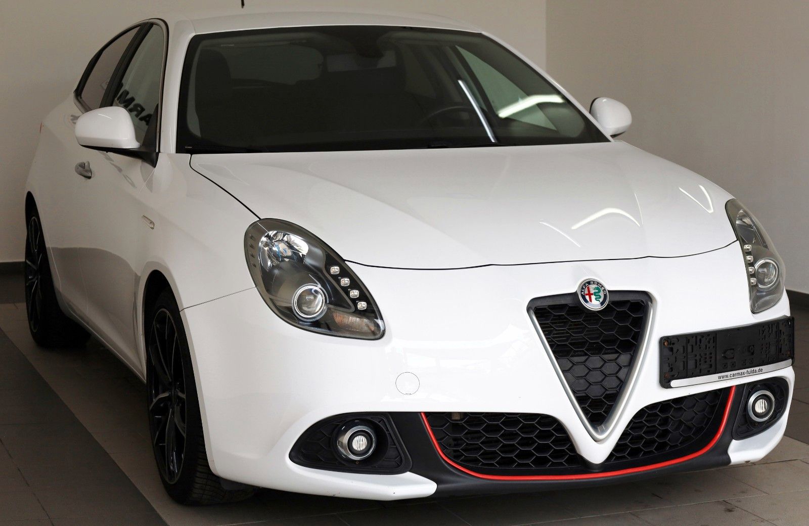 Fahrzeugabbildung Alfa Romeo Giulietta Super Navi,PDC,D.N.A.-Fahrdynamik