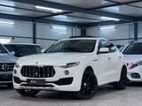 Maserati Levante S Q4 PANO*H&K*AIR*CRBN*360*LANE - Maserati Levante in Frankfurt (Main)