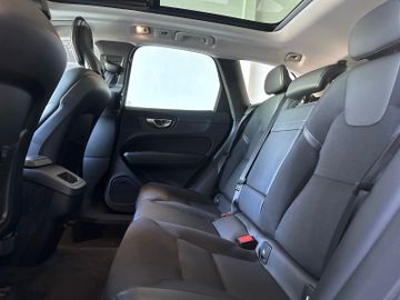 Volvo XC60 - 12