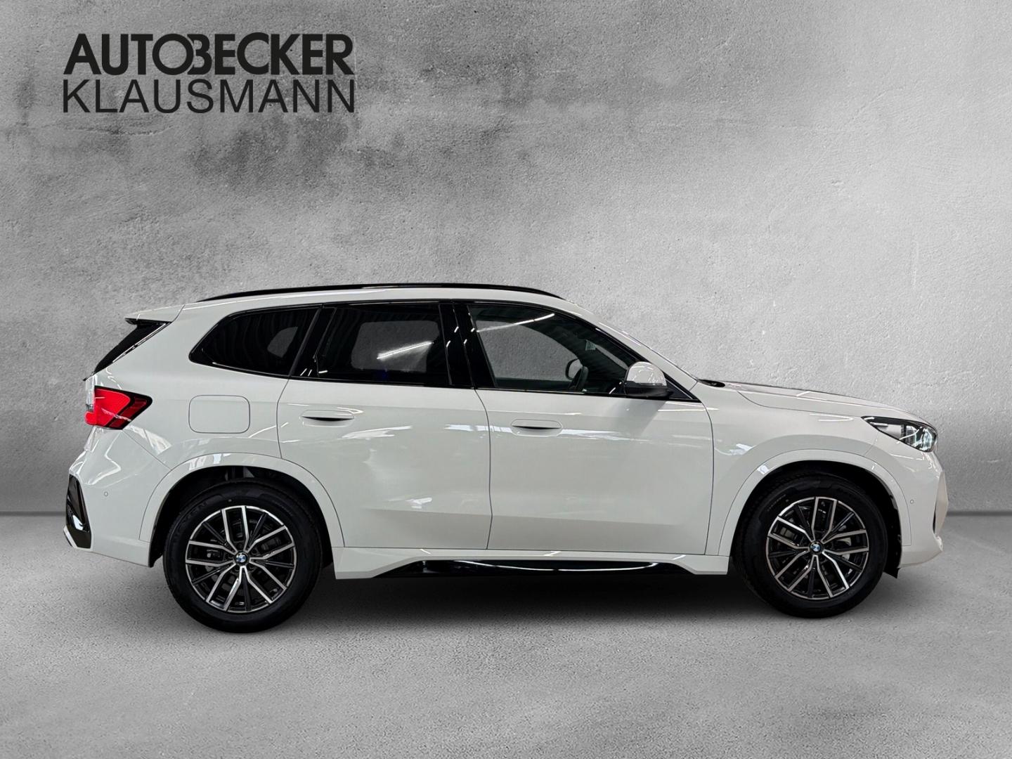 BMW X1 xDrive23d  M Sport 18''LC PROF HuD AHK PANO 3