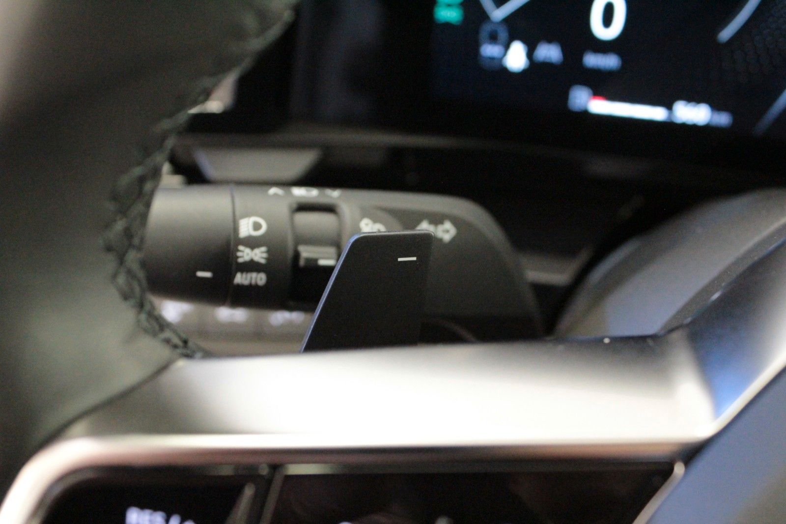 Fahrzeugabbildung Renault Austral Mild Hybrid 160 Techno Automatik*