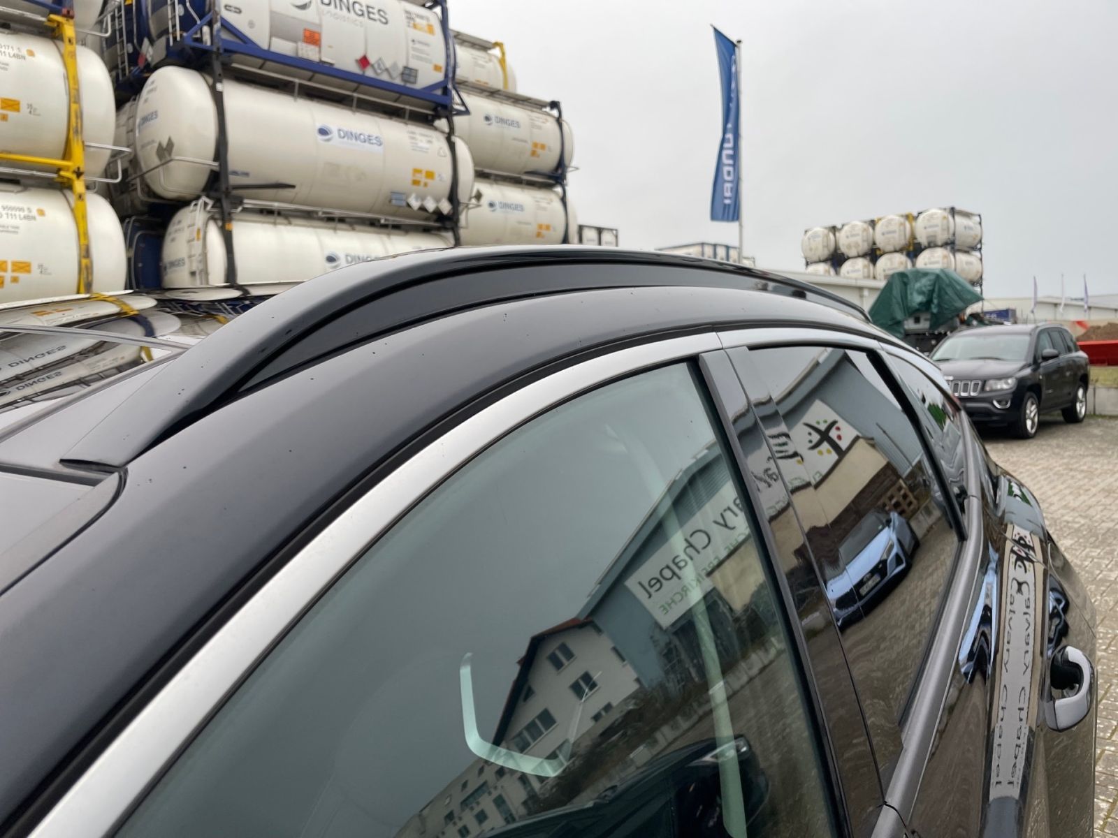 Fahrzeugabbildung Hyundai TUCSON 1.6 T-GDI Prime Hybrid 4WD Assi PanoDach