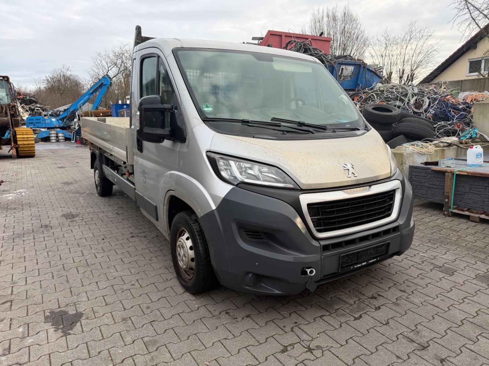 Peugeot Boxer pritsche lang Motorschaden