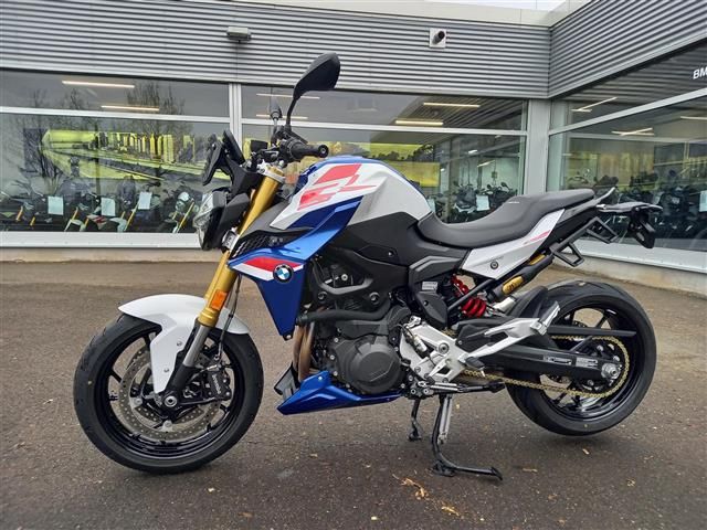 BMW F 900 R