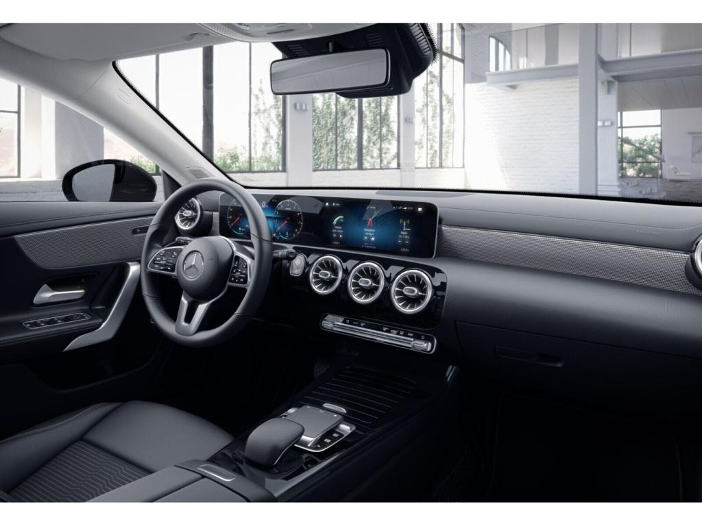 Mercedes-Benz CLA 180 Shooting Brake