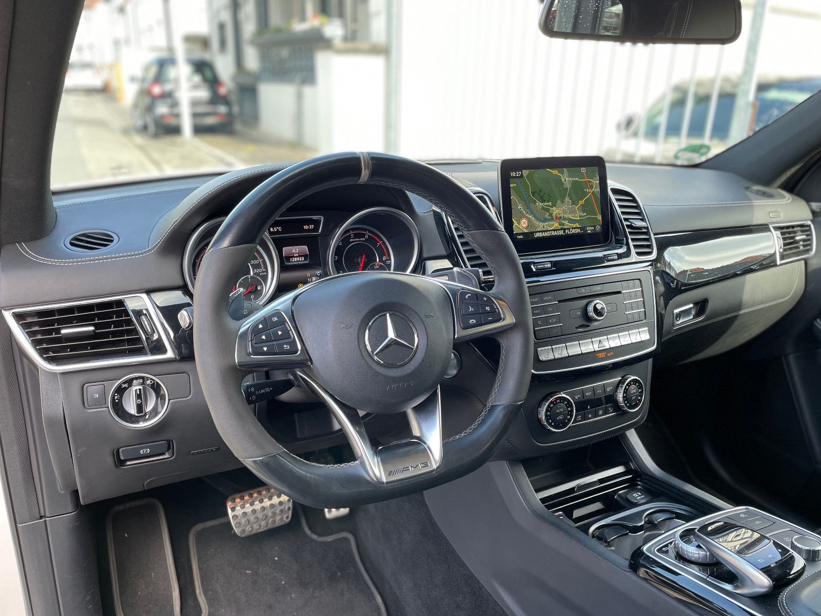 Fahrzeugabbildung Mercedes-Benz GLE 63 S AMG |360°|Distronic|Pano|AHK|HarmanKard