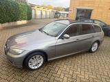 BMW 316d Touring Edition PANO NAVI XENON - gebrauchte BMW 316 aus dem Jahr 2010