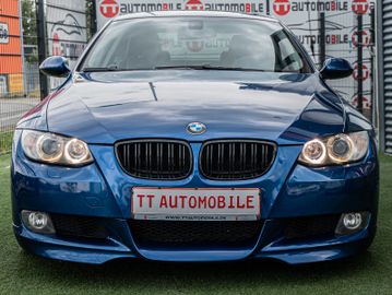 Fahrzeugabbildung BMW 325i Coupe M-Paket|SCHALTER|KLIMAA|LEDER|SHZ
