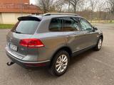 Volkswagen Touareg 3.0 V6 TDI SCR Exclusive BMT Terrain... - graue Volkswagen Touareg