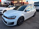 Volkswagen Golf VII Lim. GTI BMT*PANO*NAVI*XENON*19ZOLL - : 19