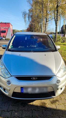 Ford S- Max