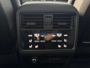 Porsche Cayenne - 10