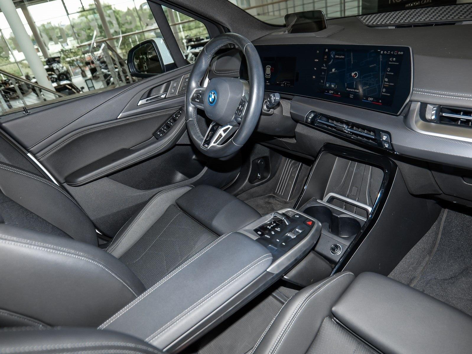 BMW 230e xDrive M Sport HUD PANO ACC AHK RFK NAVI