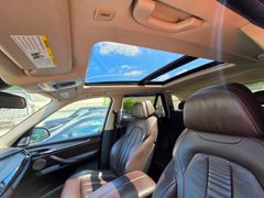 Fahrzeugabbildung X5 xDrive 50 i  RISS IM GETRIEBEGEHÄUSE !!!!