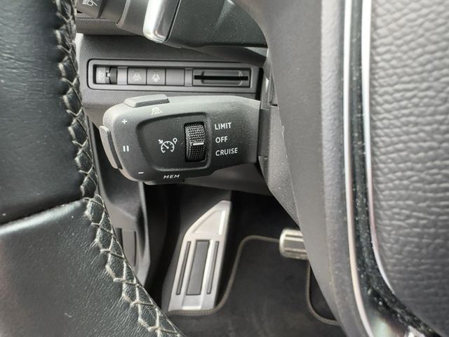 Foto Nummer 15: PEUGEOT 3008