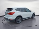 BMW X1 xDrive20i A xLine *LED*PDC*SHZ*Navi*Sportsitz - BMW X1: Sport