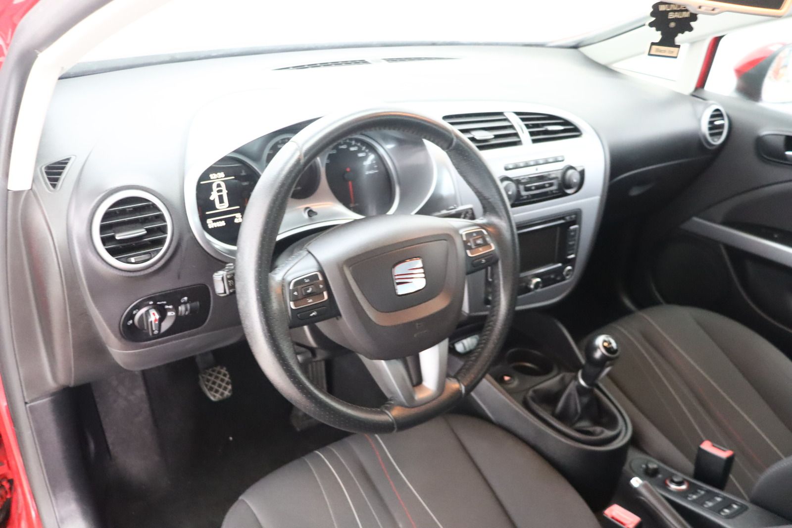 Fahrzeugabbildung SEAT Leon 1.2 TSI Ecomotive Style Copa