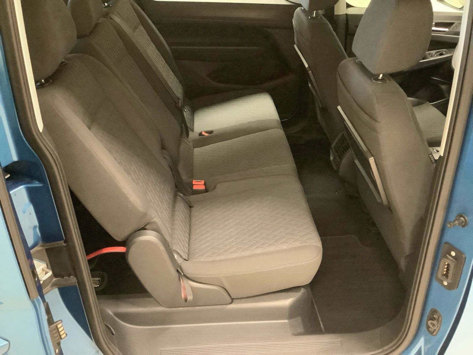 Caddy Maxi Life 7-Sitzer 1,5 TSI 84 kW LED, Na